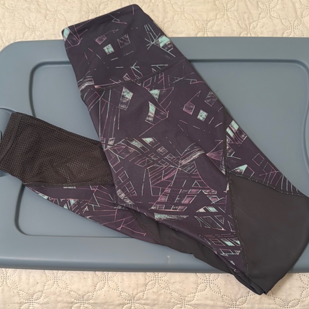 Zella Purple and Black Leggings with Stretchy Fit
